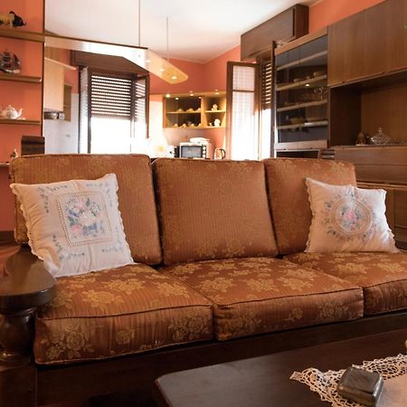 A Casa Di Anna, Elegant Flat In Cremona Apartment Екстериор снимка