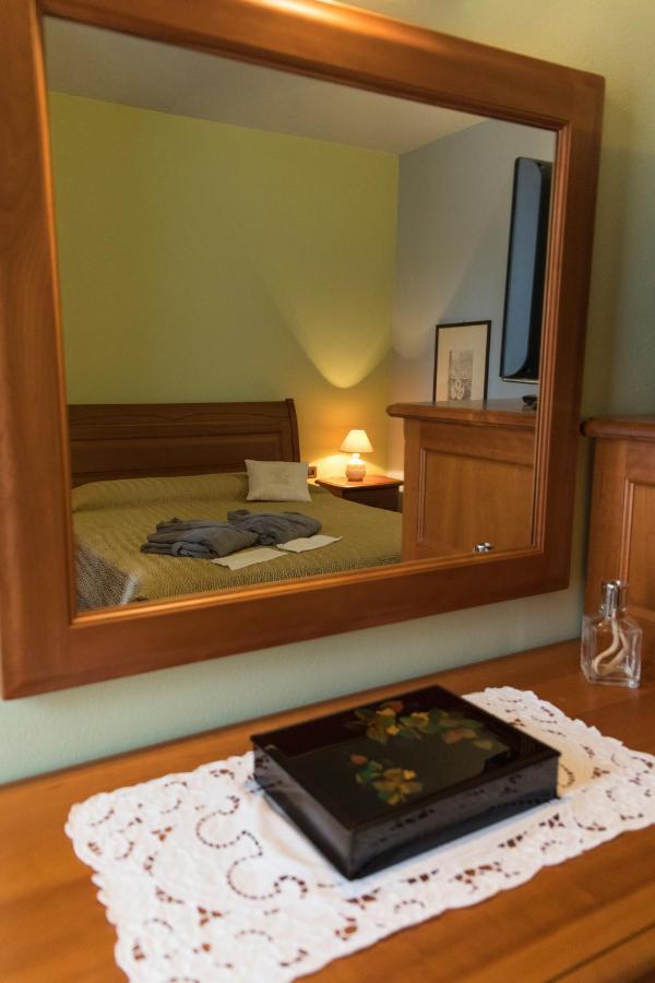A Casa Di Anna, Elegant Flat In Cremona Apartment Екстериор снимка
